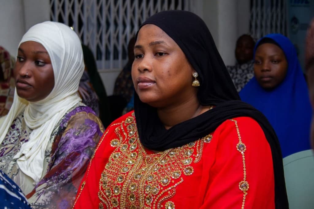 Attendees listening attentively at a DATEX counselling program