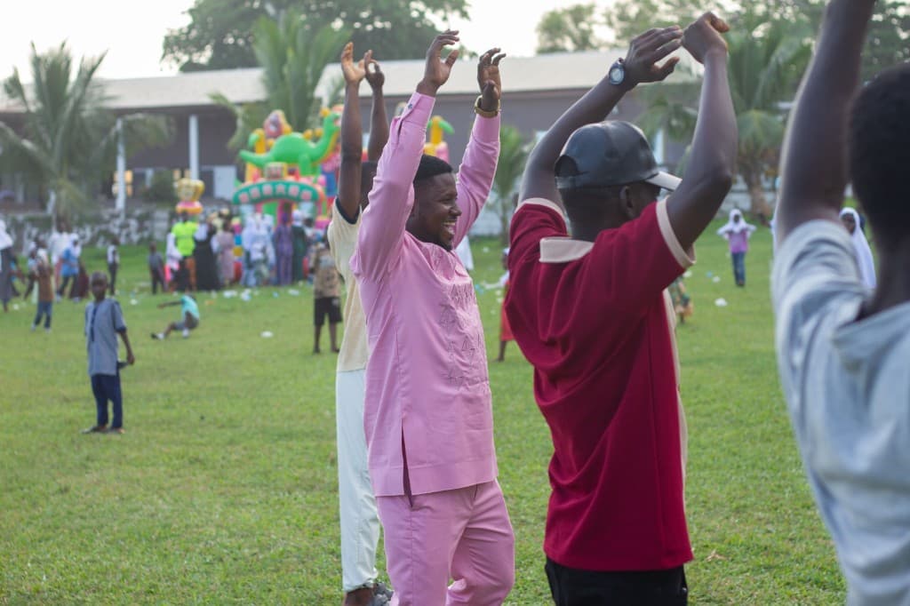 Retreat Team Game at the Daarut-Tawheed Eidul Fitr Family Retreat