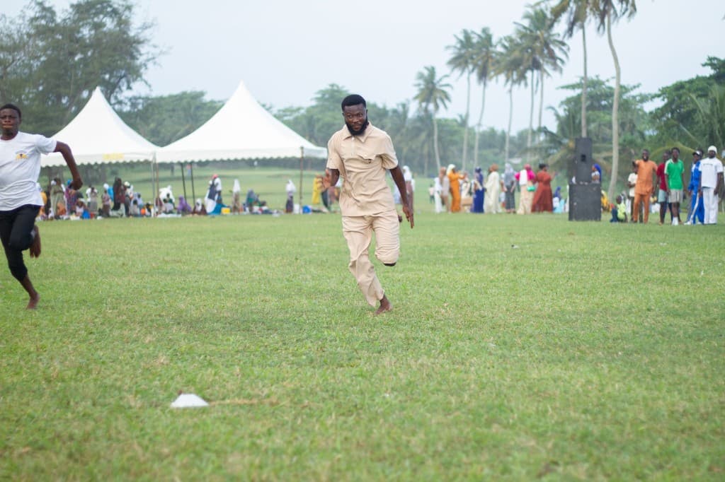 Retreat Team Game at the Daarut-Tawheed Eidul Fitr Family Retreat